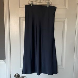 The Latest Scoop | Satin Midi Skirt
